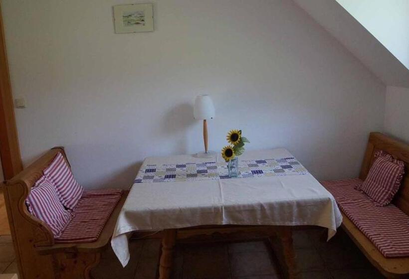 민박 Weinbau Und Gästezimmer Pammer