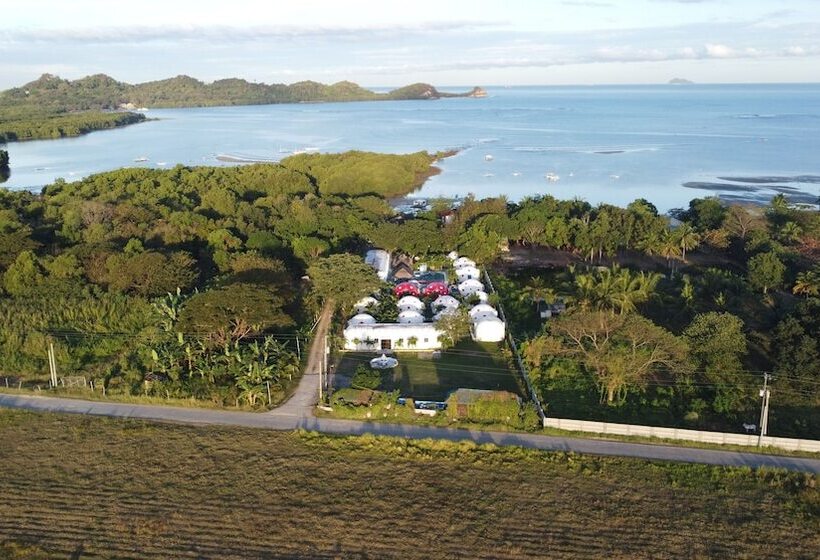 Binubusan Beach Hotel And Resort