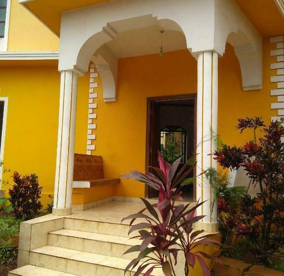 Cozywoods Hill Resort