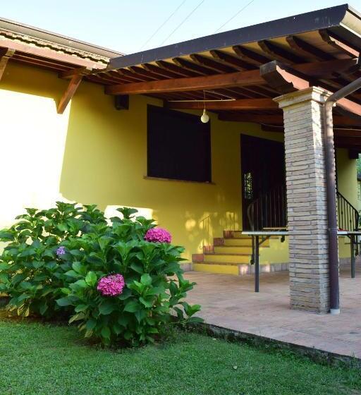 فندق Agriturismo Podere Bedin