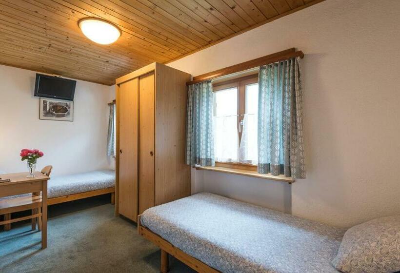 ホテル B&b Pranzaira