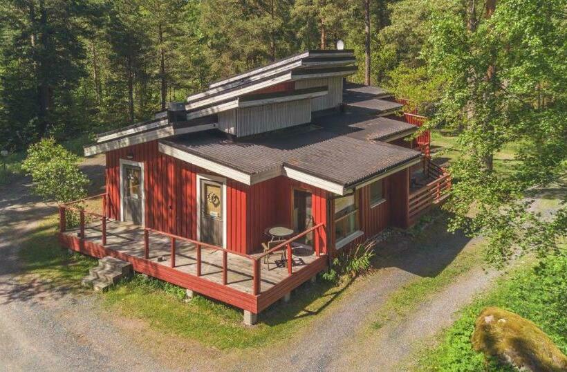 Calliola Kokous Ja Saaristohotelli