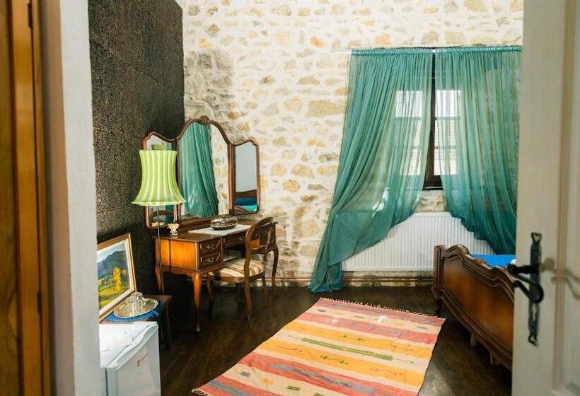 Отель Casa Thea Cheile Nerei