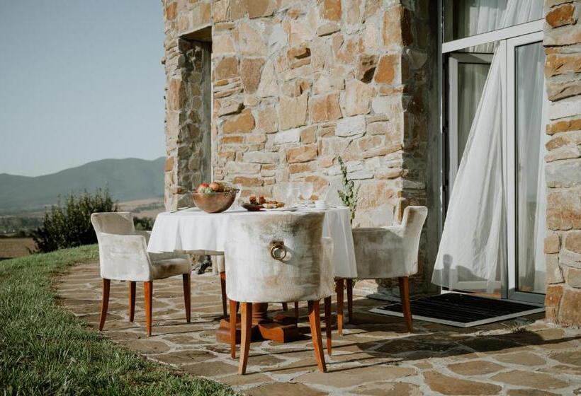 ホテル Chateau Copsa Complex