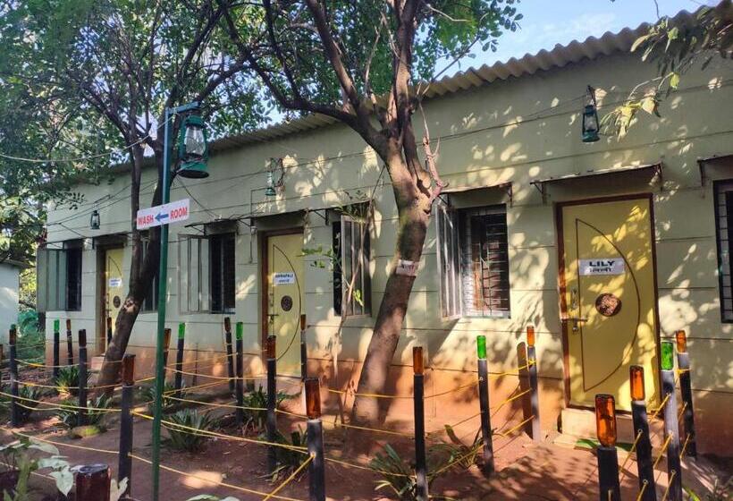 فندق Dirghayu Farms Agri Resort Pvt Ltd