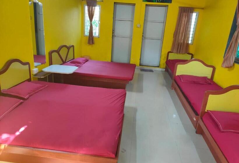 فندق Dirghayu Farms Agri Resort Pvt Ltd