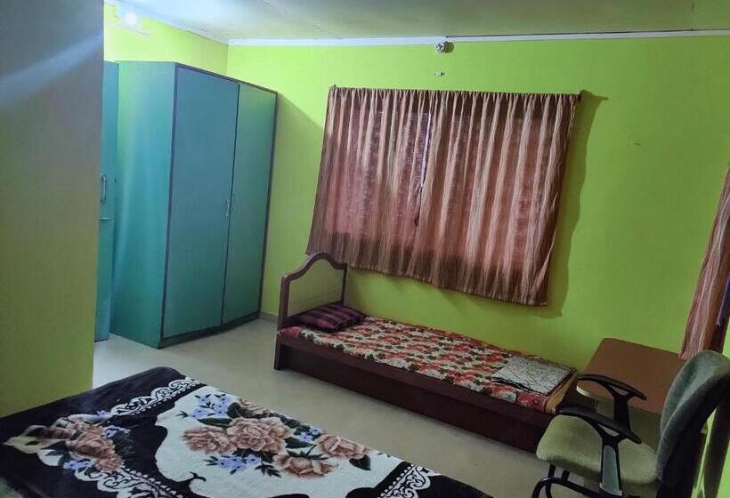 בית מלון כפרי Dirghayu Farms Agri Resort Pvt Ltd