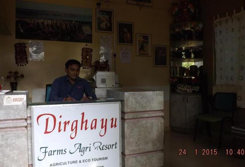 בית מלון כפרי Dirghayu Farms Agri Resort Pvt Ltd