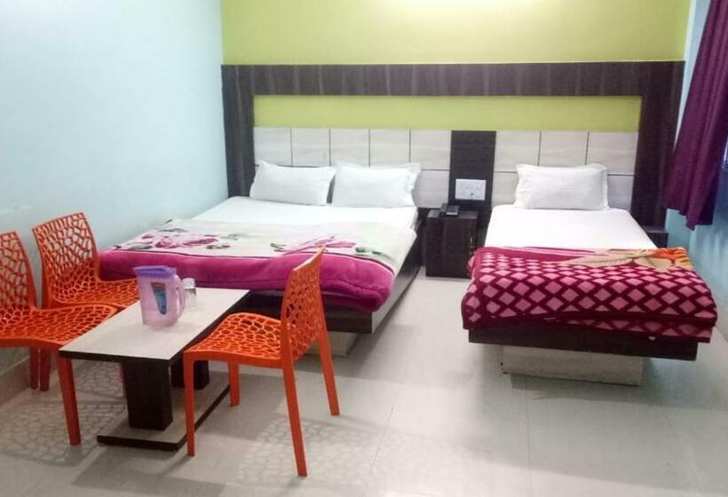 Ditto Room Hotel Kartik, Deoghar
