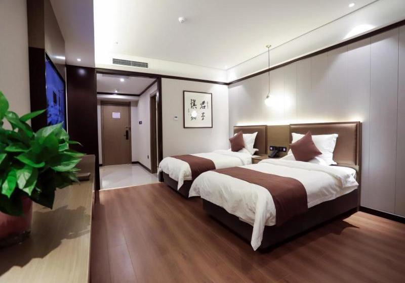 ホテル Greentree Inn Baoding Quyang Beiguo Mall Express