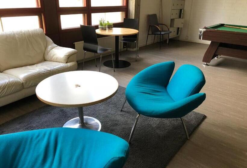 בית מלון כפרי & Hostel Silmu