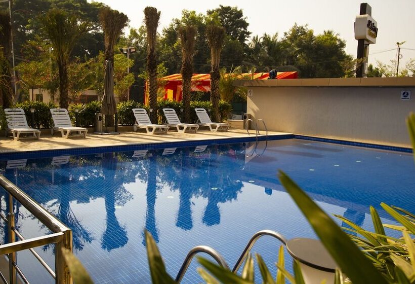 בית מלון כפרי Jalashray Resort