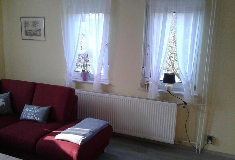 Отель Kreuzdellenhof _ Ferienwohnung