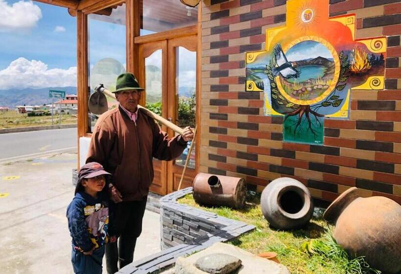 هتل Martita's House Hostal