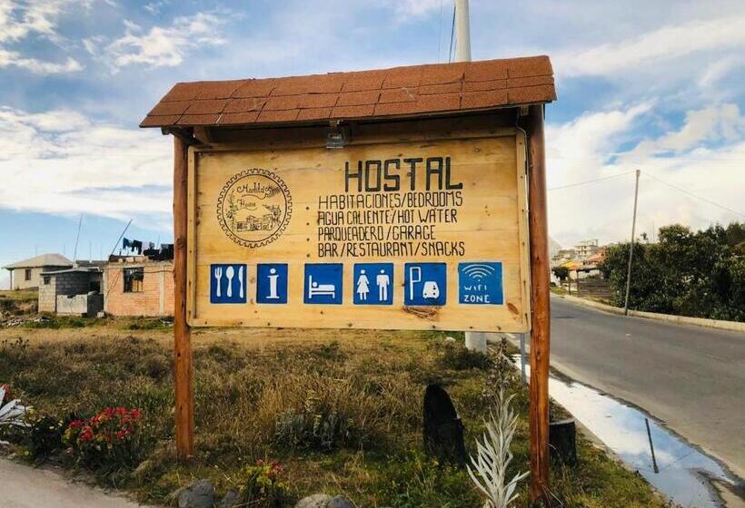 هتل Martita's House Hostal