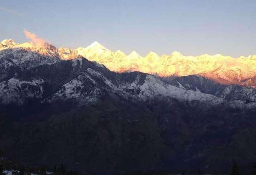 בית מלון כפרי Milam Inn