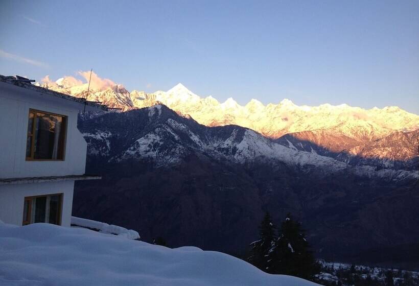 בית מלון כפרי Milam Inn