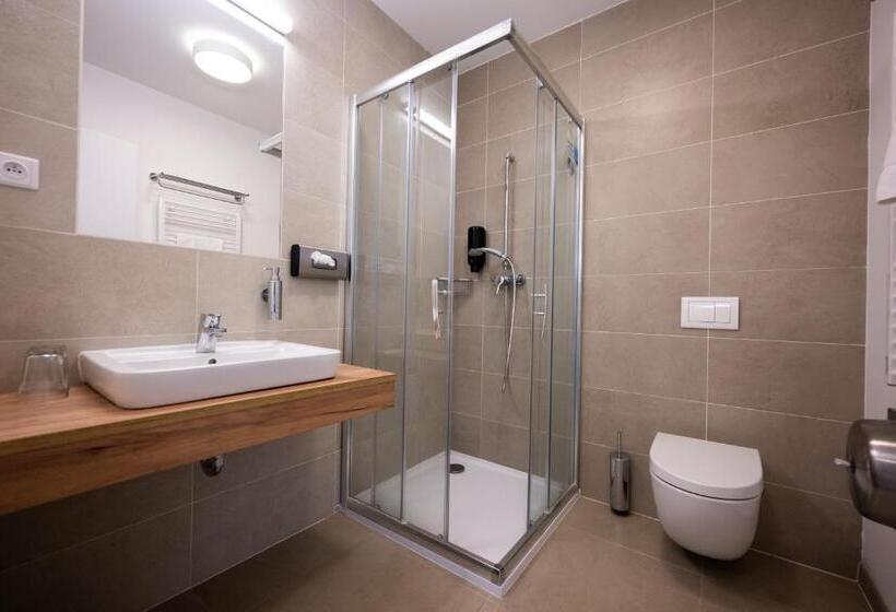 فندق Monínec   Depandance Nová Javorka