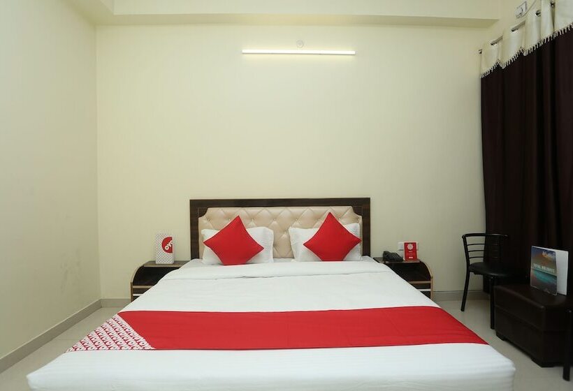 فندق Oyo 16995 Sr Blessings