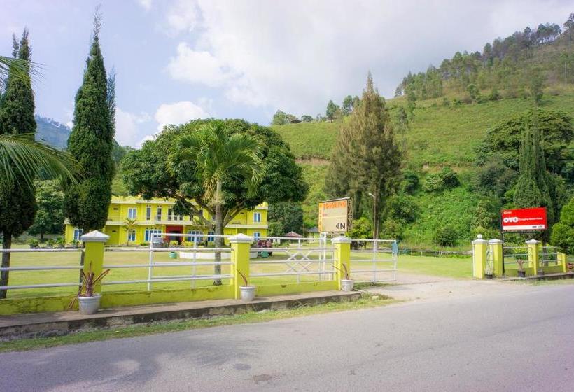 בית מלון כפרי Oyo 2186 Tongging Beach