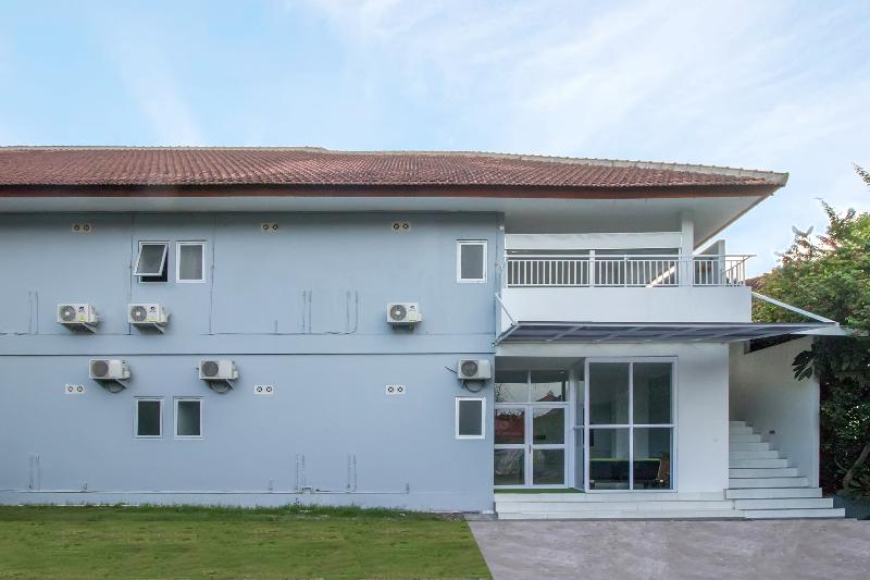 בית מלון כפרי Oyo 2270  Taman Wirama