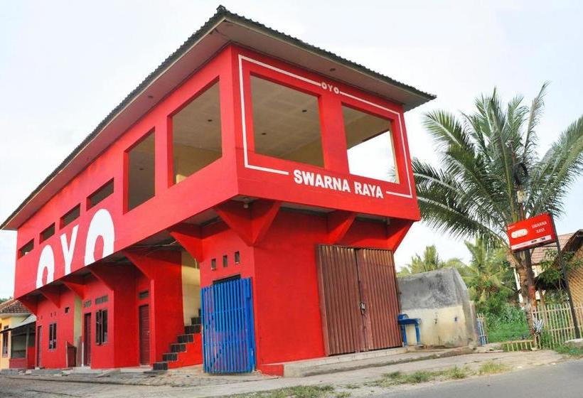 ホテル Oyo 2471 Swarna Raya