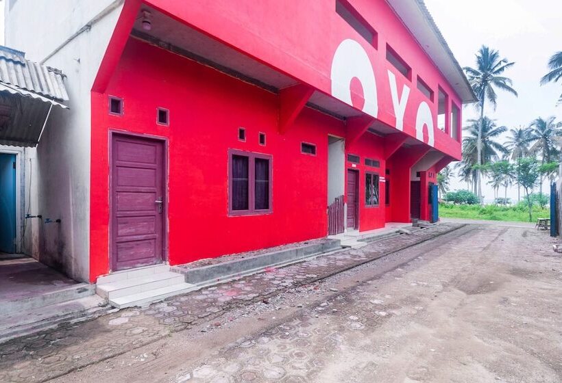 ホテル Oyo 2471 Swarna Raya