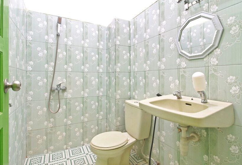 בית מלון כפרי Homestay Hj Suharti Natar Lampung Redpartner