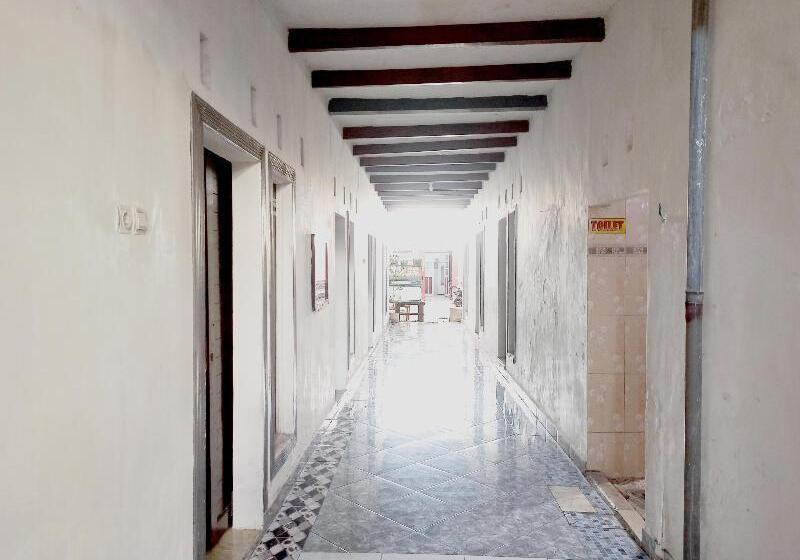 Отель Oyo 3012 Coupis Residence