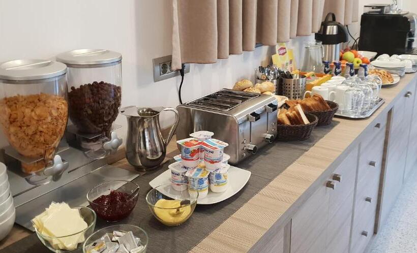 호텔 Pensiunea Negoiu