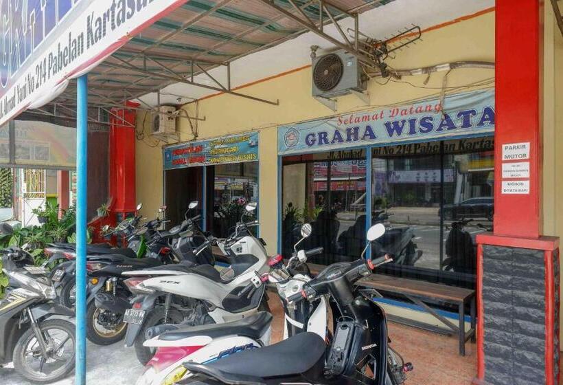 בית מלון כפרי Reddoorz Near Rumah Sakit Ortopedi Dr Soeharso