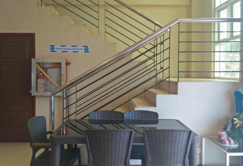 호텔 Reddoorz Near Talisay District Hospital