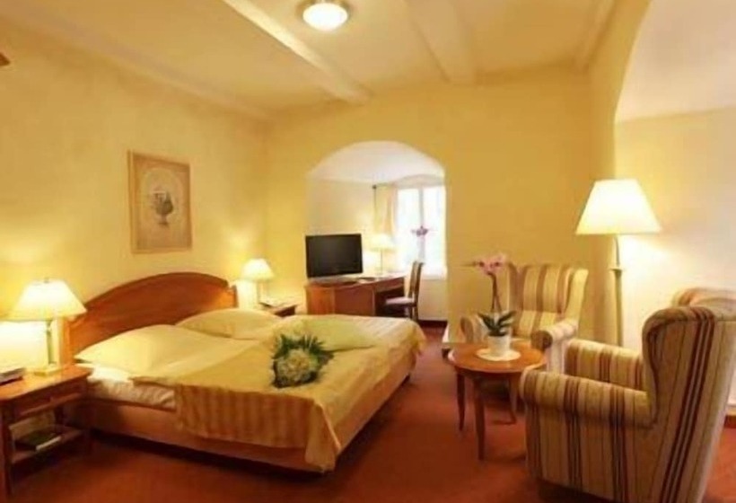 호텔 & Spa Wasserschloss Westerburg