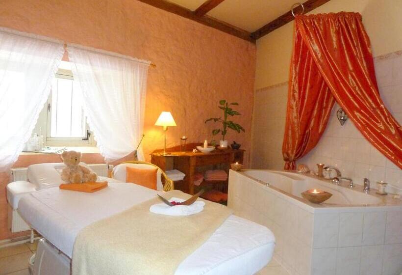 호텔 & Spa Wasserschloss Westerburg