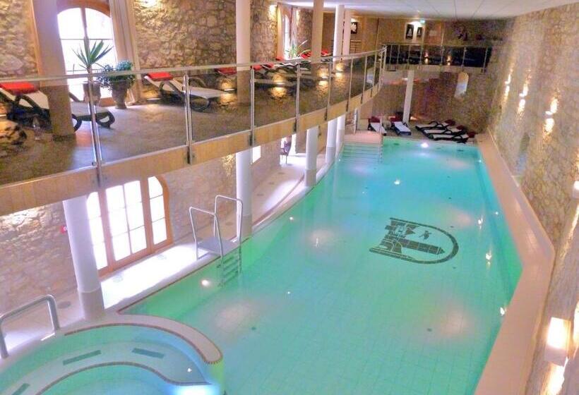 호텔 & Spa Wasserschloss Westerburg