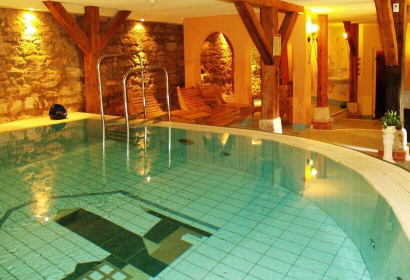 호텔 & Spa Wasserschloss Westerburg