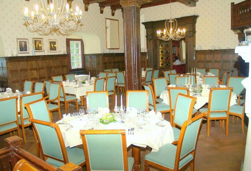 호텔 & Spa Wasserschloss Westerburg