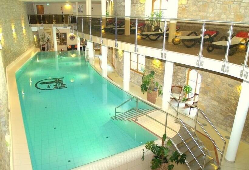 호텔 & Spa Wasserschloss Westerburg