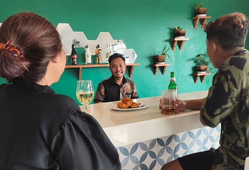 בית מלון כפרי The Happinezz Hills