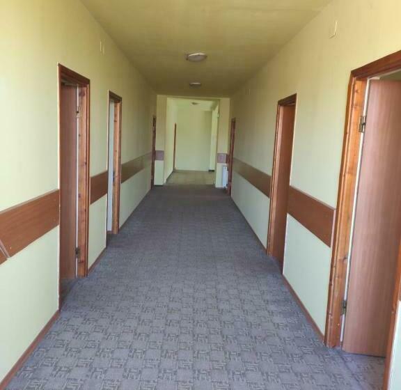 Отель Turist Beharca