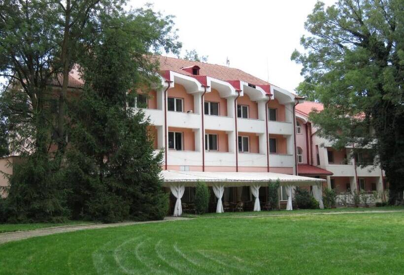 Отель Turist Beharca