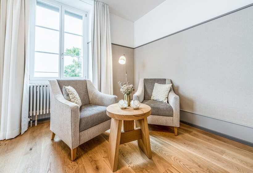 فندق Weissenstein