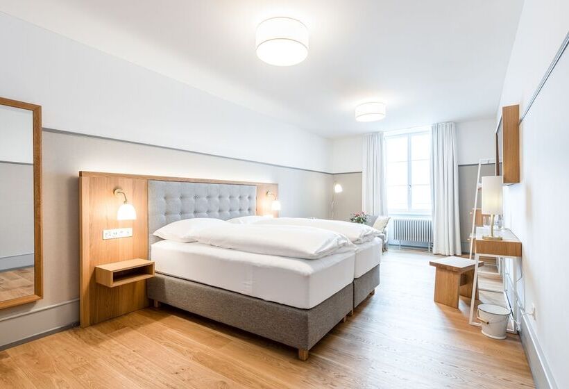 בית מלון כפרי Weissenstein