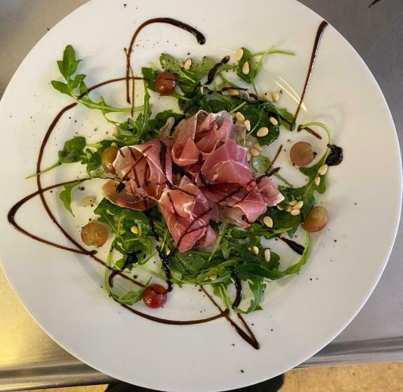 בית מלון כפרי Lokatten Wärdshus