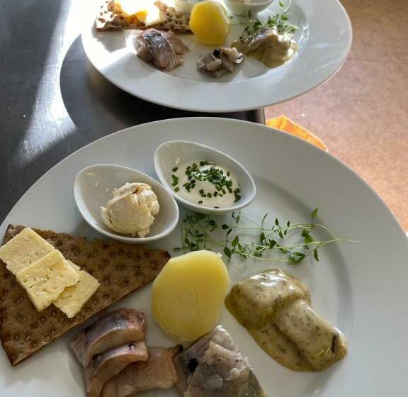 فندق Lokatten Wärdshus