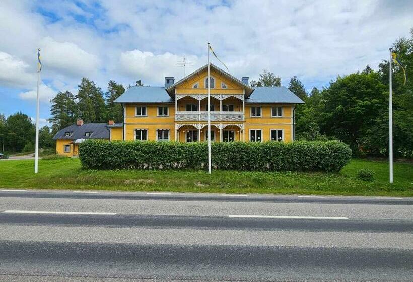 בית מלון כפרי Lokatten Wärdshus