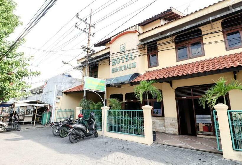 פנסיון Bungurasih Syariah