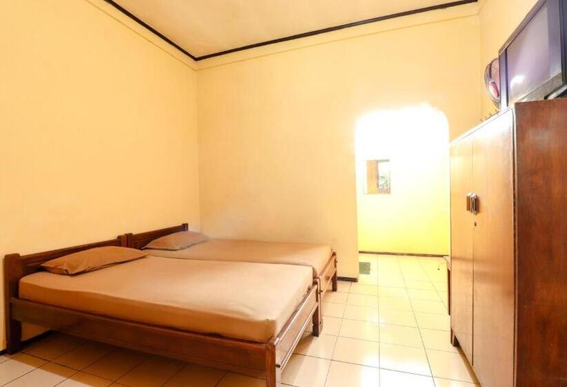 بنسيون Bungurasih Syariah