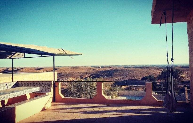 پانسیون Dar Ayed Tamezret