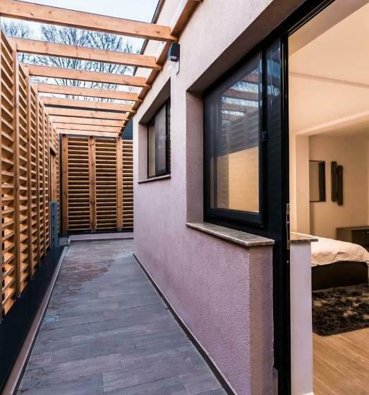 펜션 Forest M,constanta